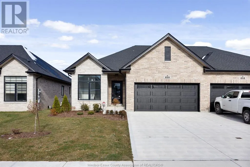 210 McLellan