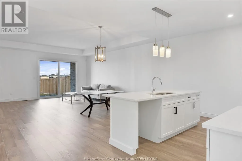 210 McLellan