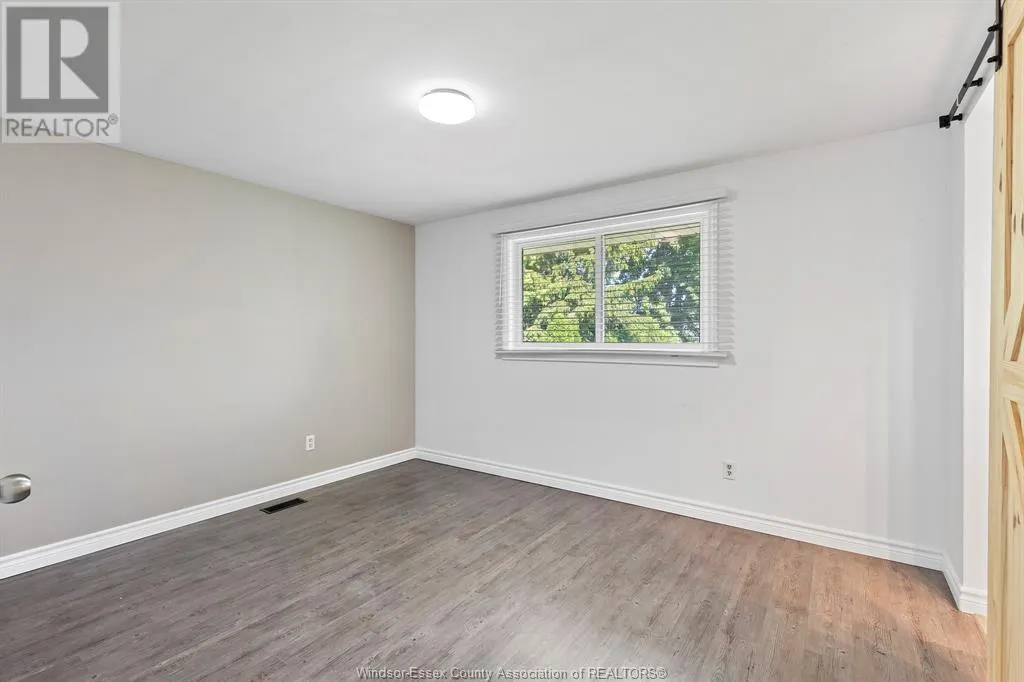 6 Sunset Place