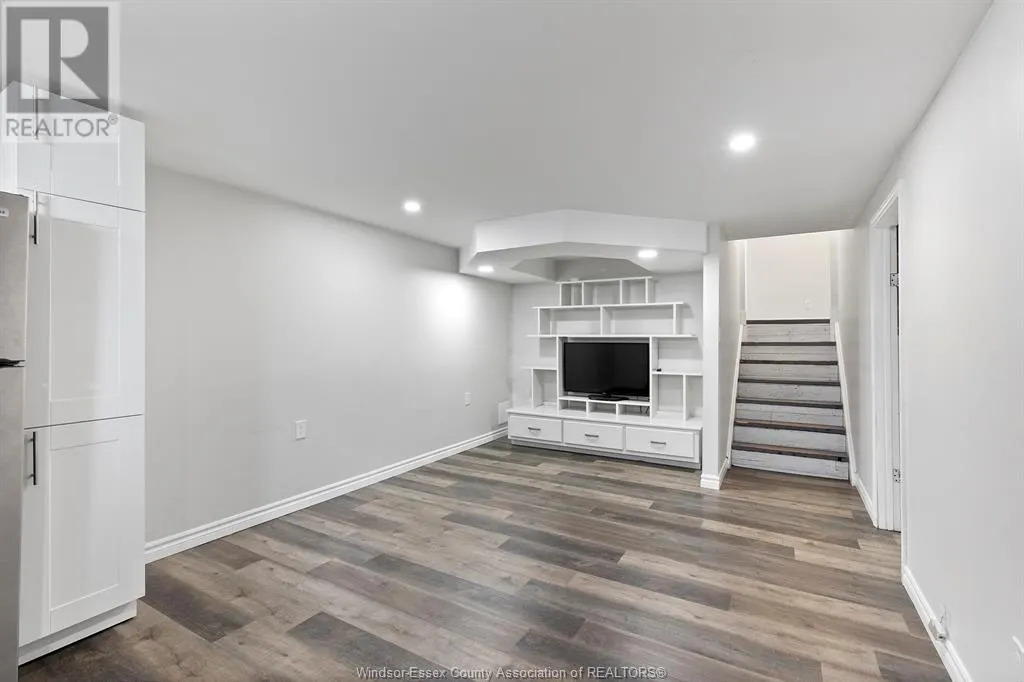 6 Sunset Place