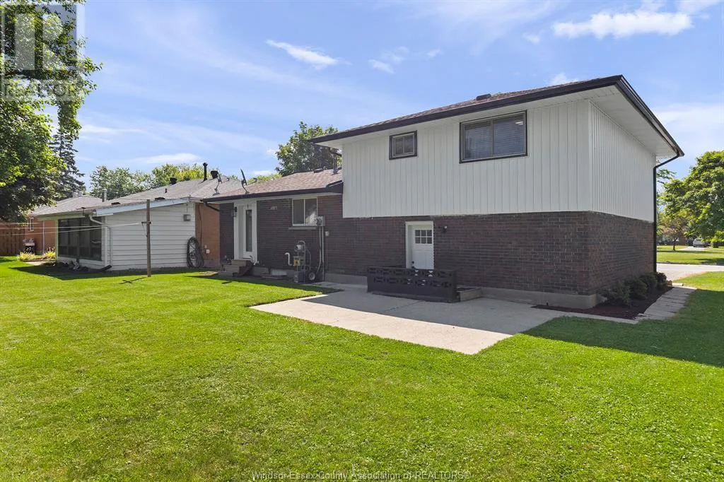 6 Sunset Place