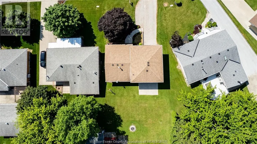 6 Sunset Place