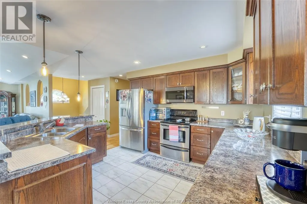 455 HURON