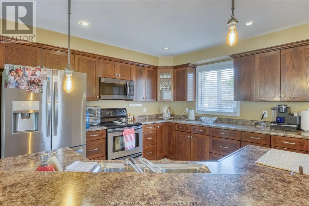 455 HURON