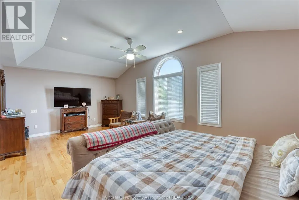 455 HURON