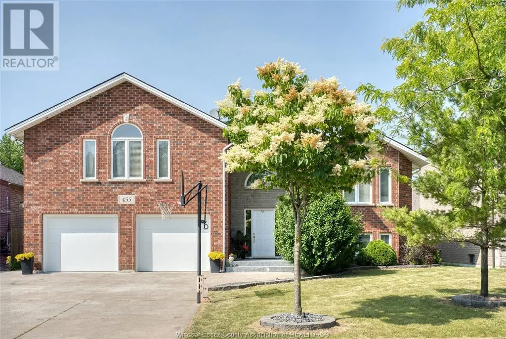 455 HURON