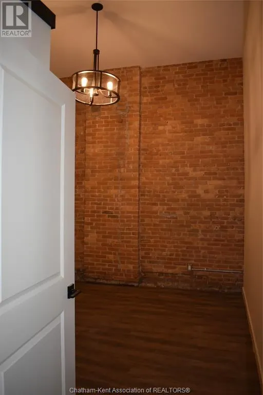 164 King STREET Unit# 201