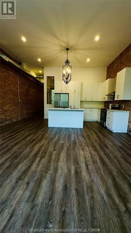 164 King STREET Unit# 201