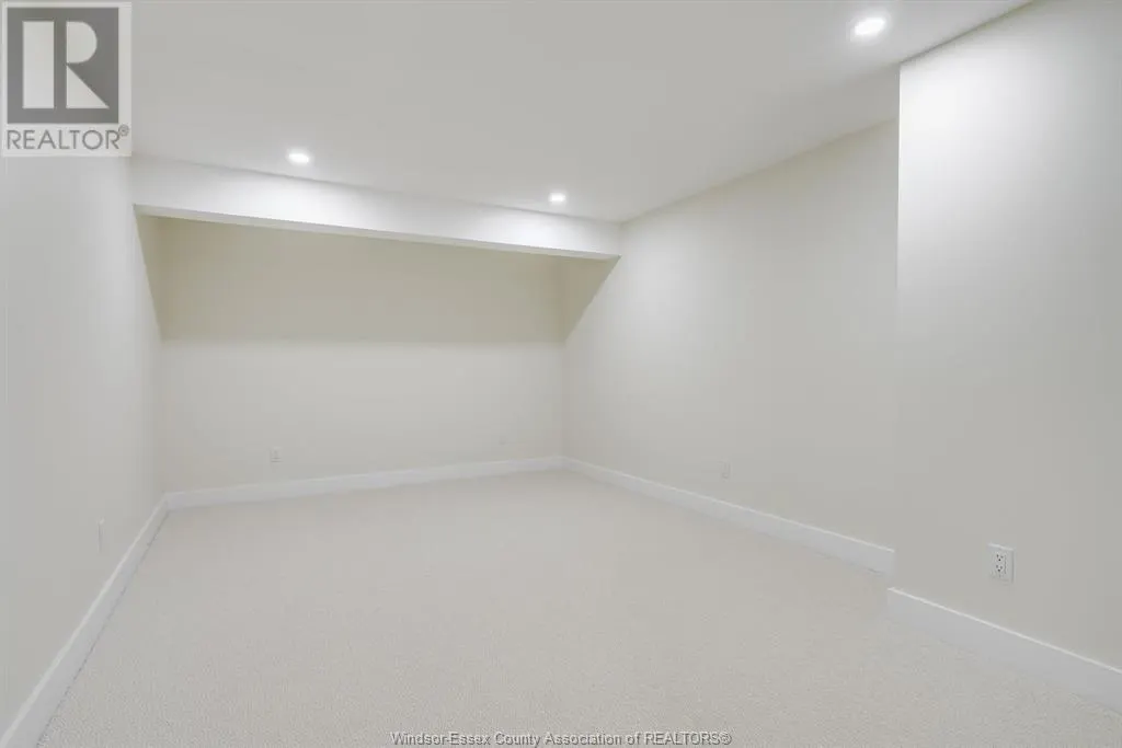 1499 FULLER DRIVE