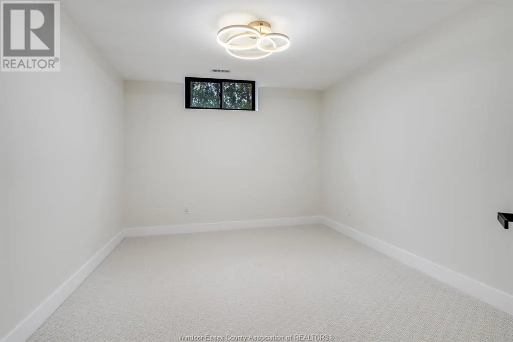 1499 FULLER DRIVE