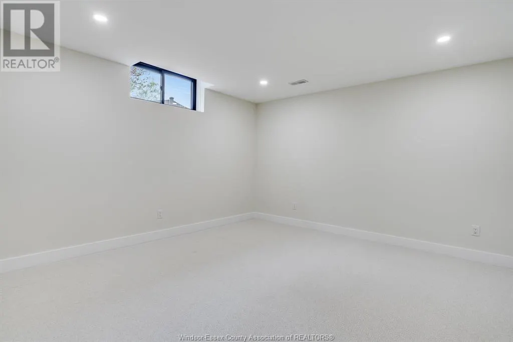 1499 FULLER DRIVE