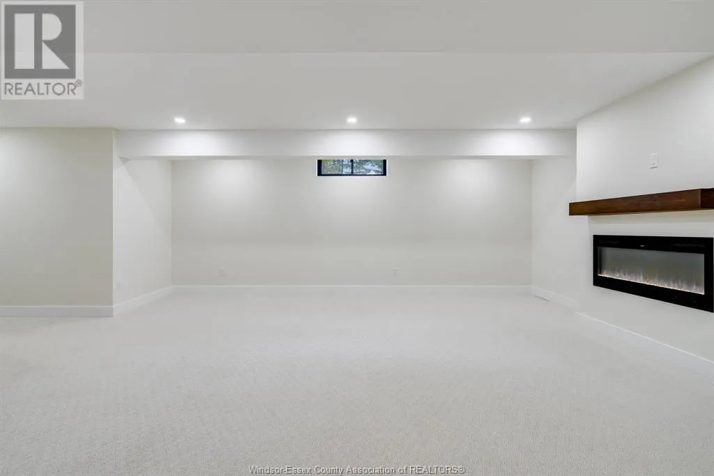 1499 FULLER DRIVE