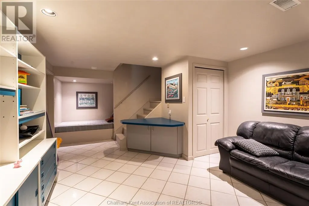 30 CRAMAR CRESCENT