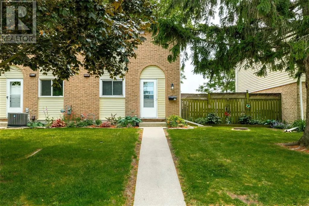 27 TURNER DRIVE Unit# 17, #17