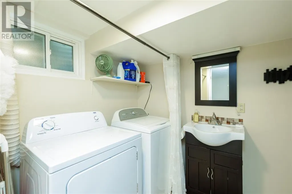 27 TURNER DRIVE Unit# 17, #17