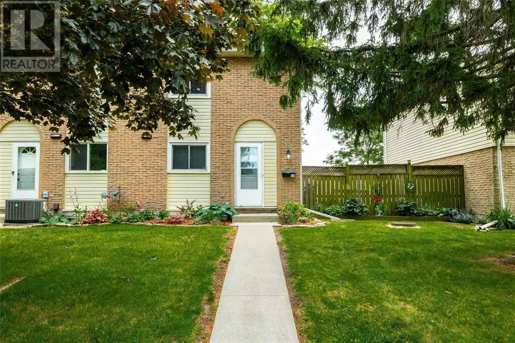27 TURNER DRIVE Unit# 17, #17
