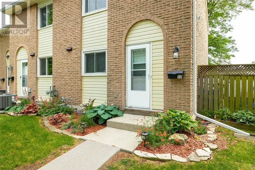 27 TURNER DRIVE Unit# 17, #17