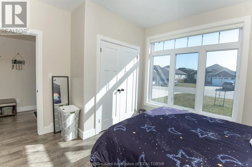7 VENTURE CRESCENT