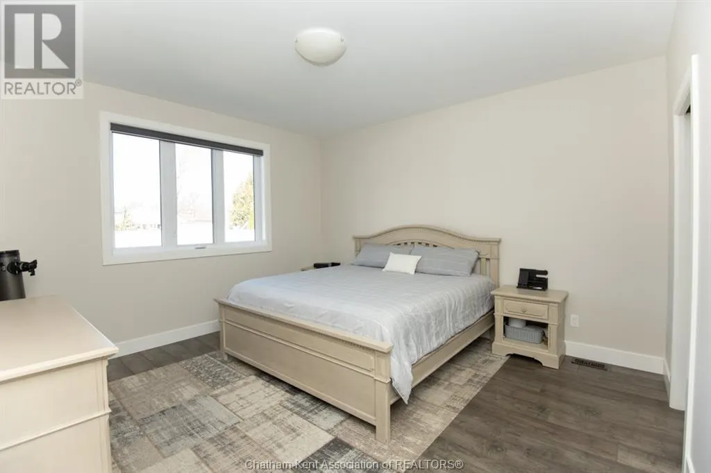 7 VENTURE CRESCENT