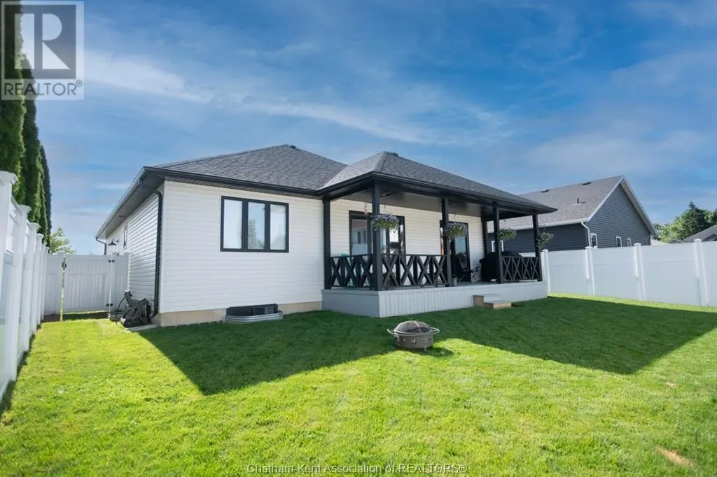 7 VENTURE CRESCENT