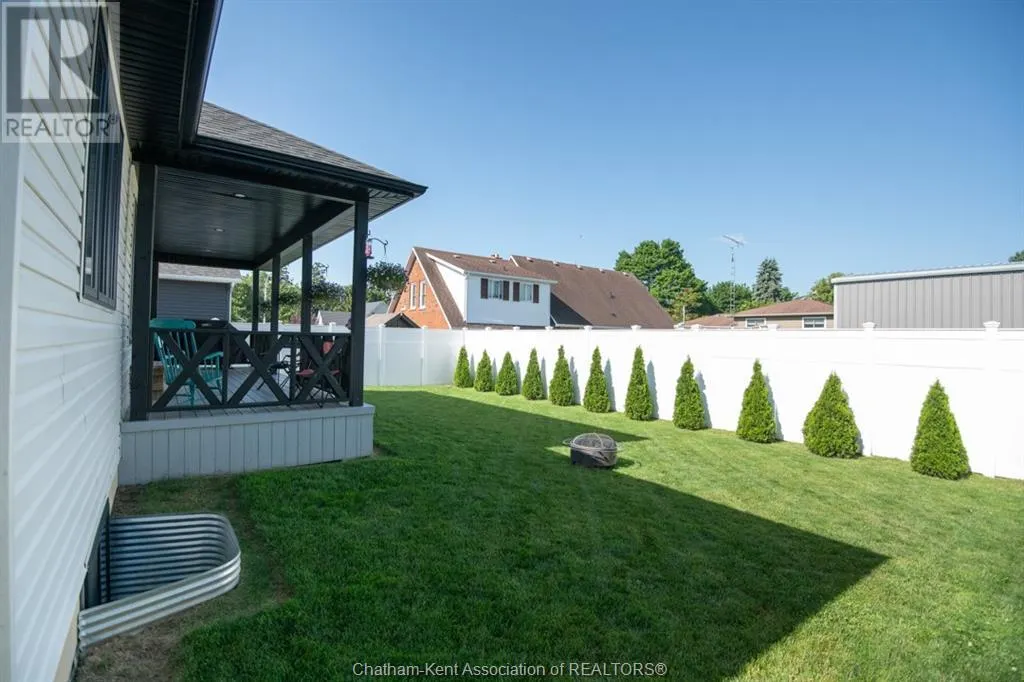 7 VENTURE CRESCENT
