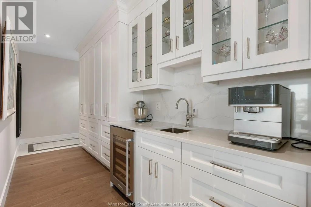 14400 TECUMSEH ROAD Unit# 209