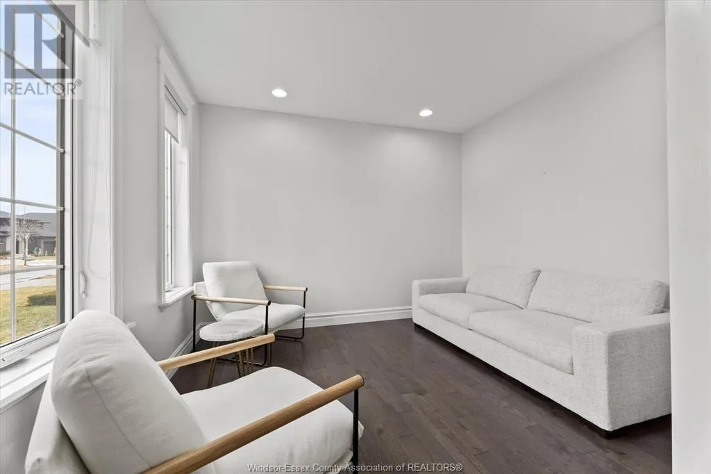 3893 ST. FRANCIS