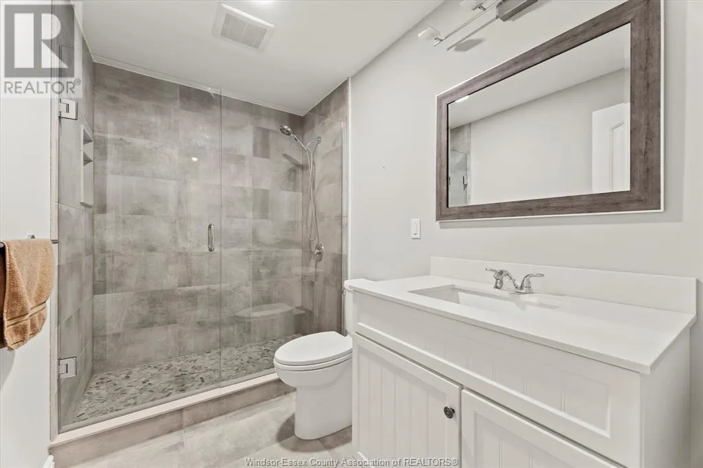 3893 ST. FRANCIS