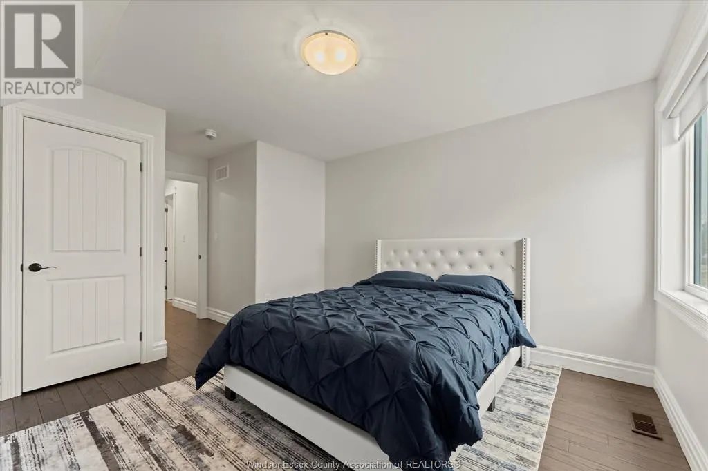 3893 ST. FRANCIS