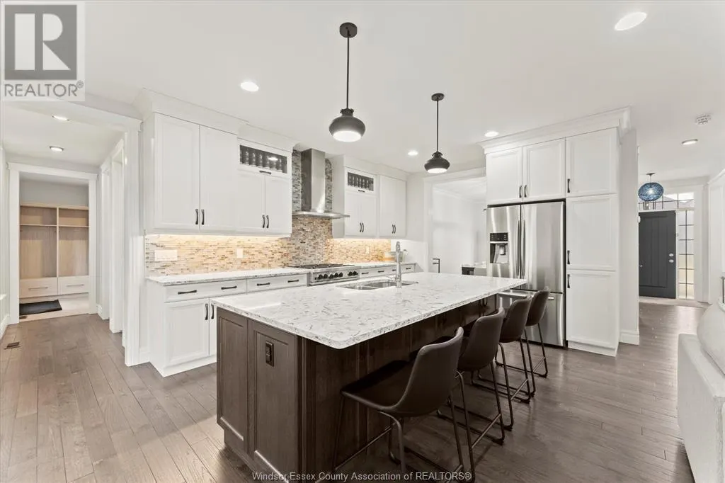 3893 ST. FRANCIS