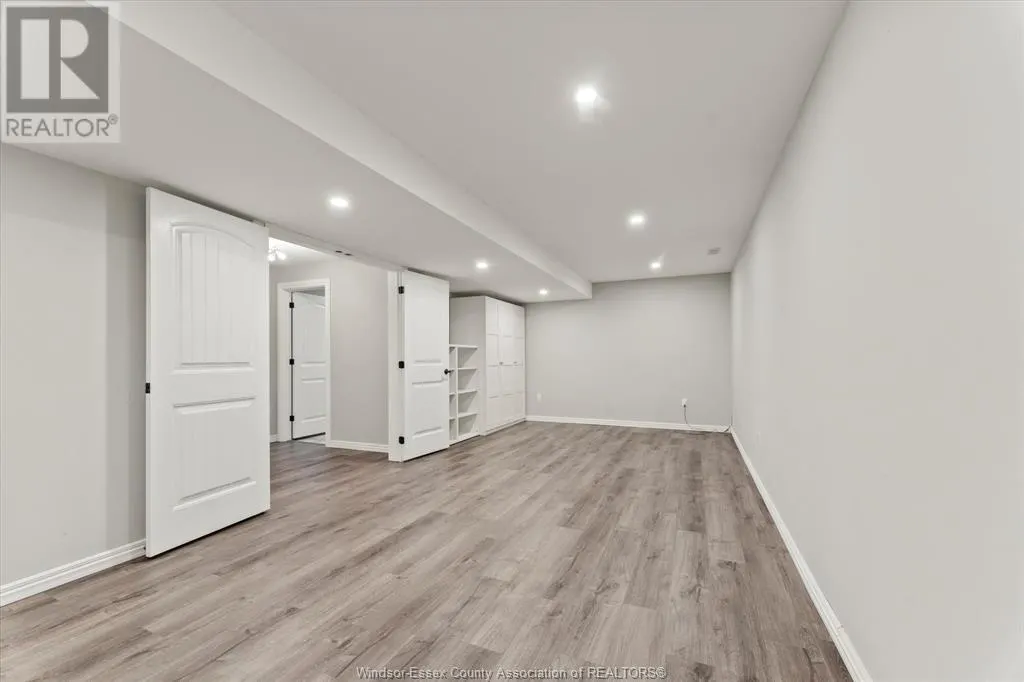 3893 ST. FRANCIS
