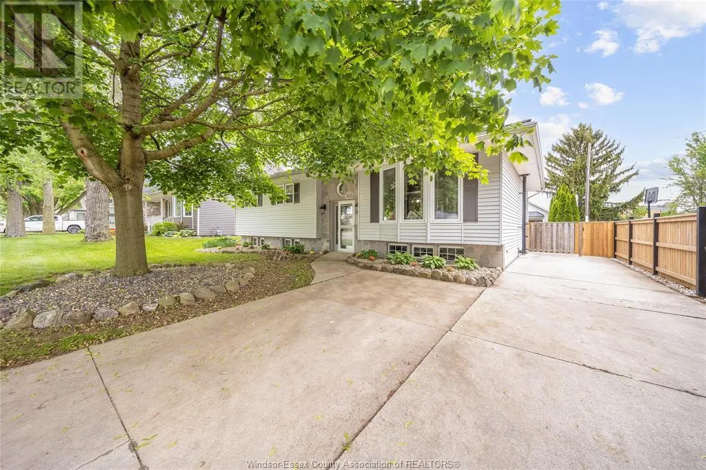 164 MUNGER AVENUE