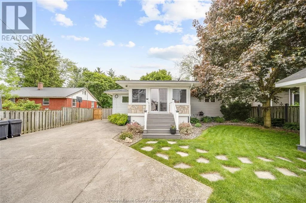 164 MUNGER AVENUE