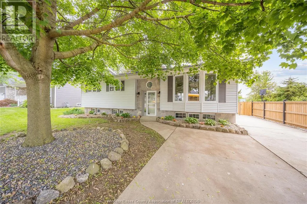 164 MUNGER AVENUE