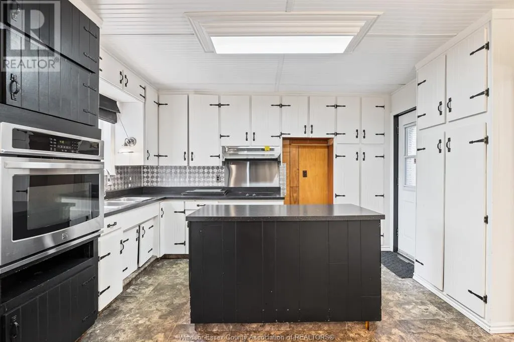 12325 TECUMSEH ROAD East