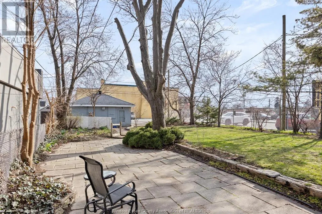 12325 TECUMSEH ROAD East