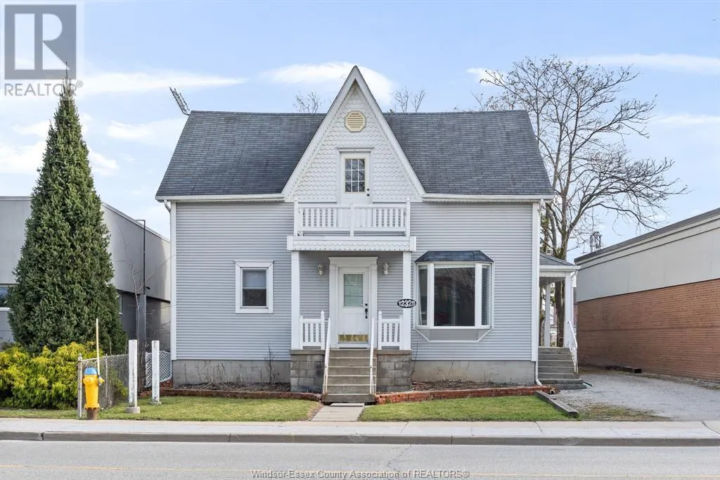 12325 TECUMSEH ROAD East