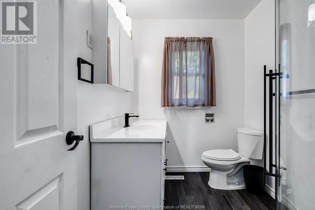 21088 PORT ROAD