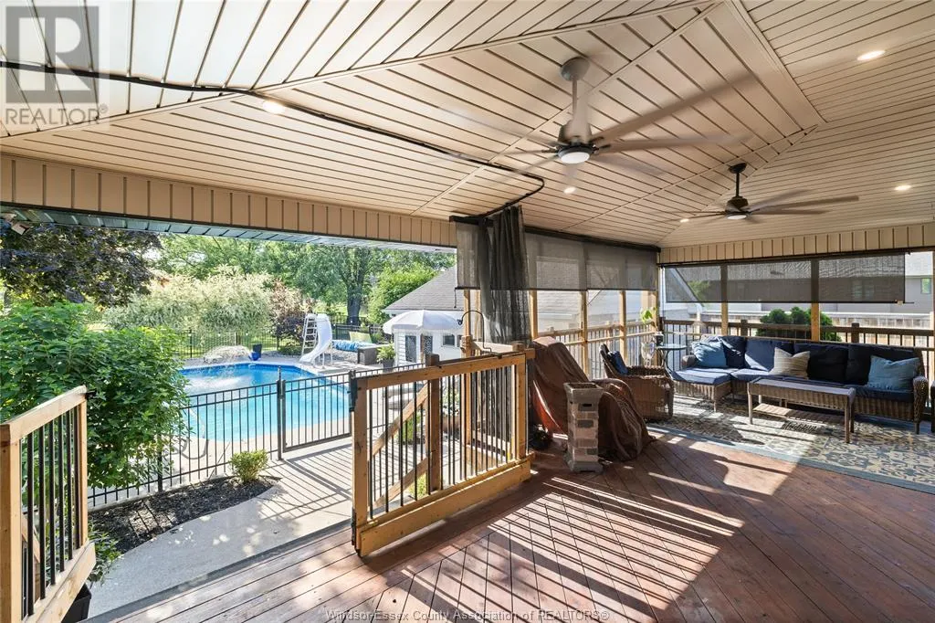 4259 Roseland DRIVE East