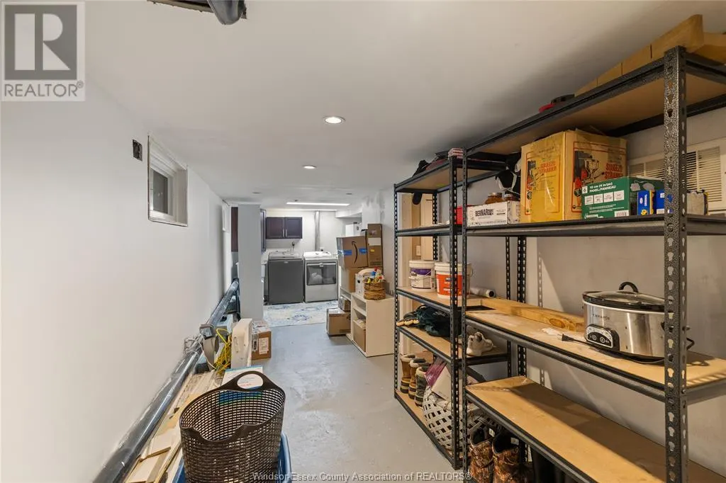 4259 Roseland DRIVE East