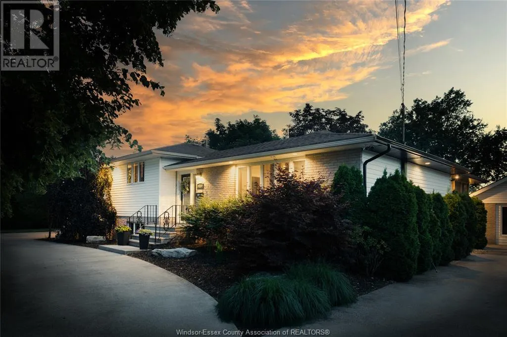 4259 Roseland DRIVE East