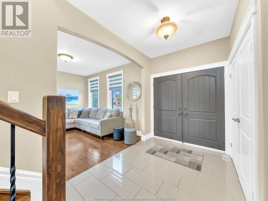 374 POPLAR DRIVE