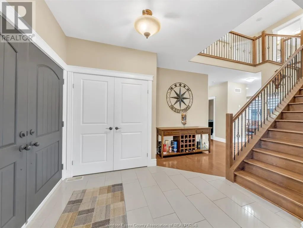 374 POPLAR DRIVE