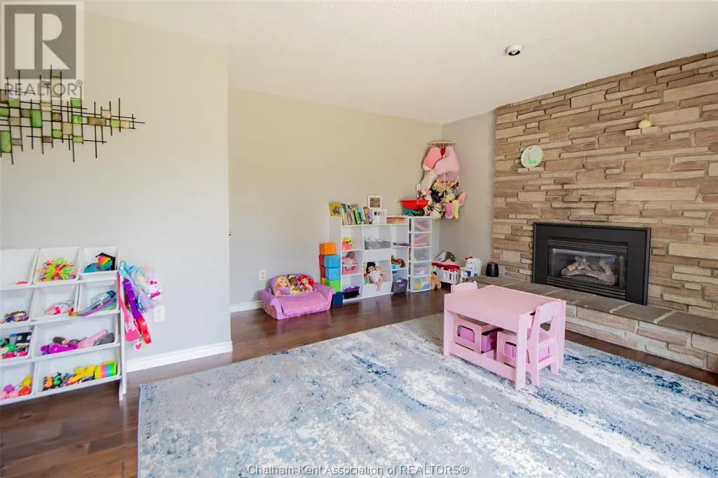 55 Daleview CRESCENT