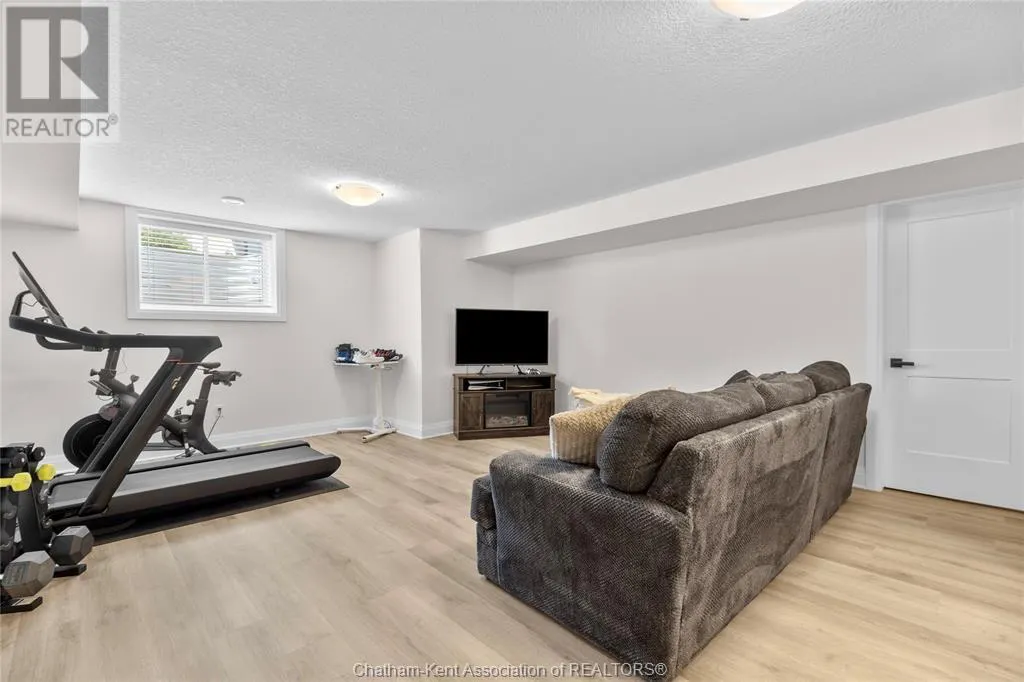 63 Compass TRAIL Unit# 35