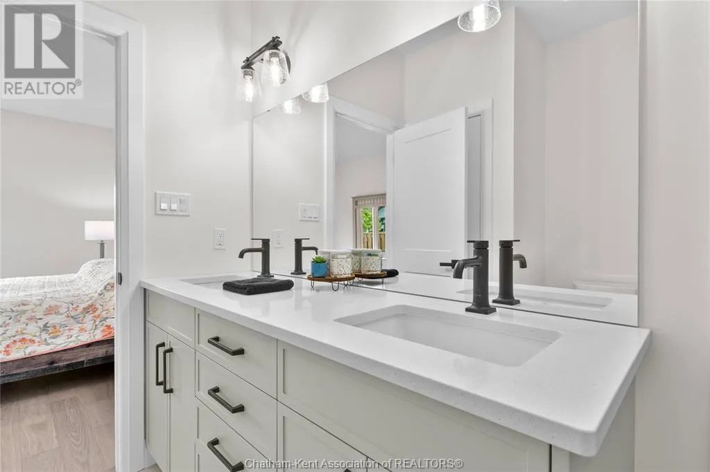 63 Compass TRAIL Unit# 35