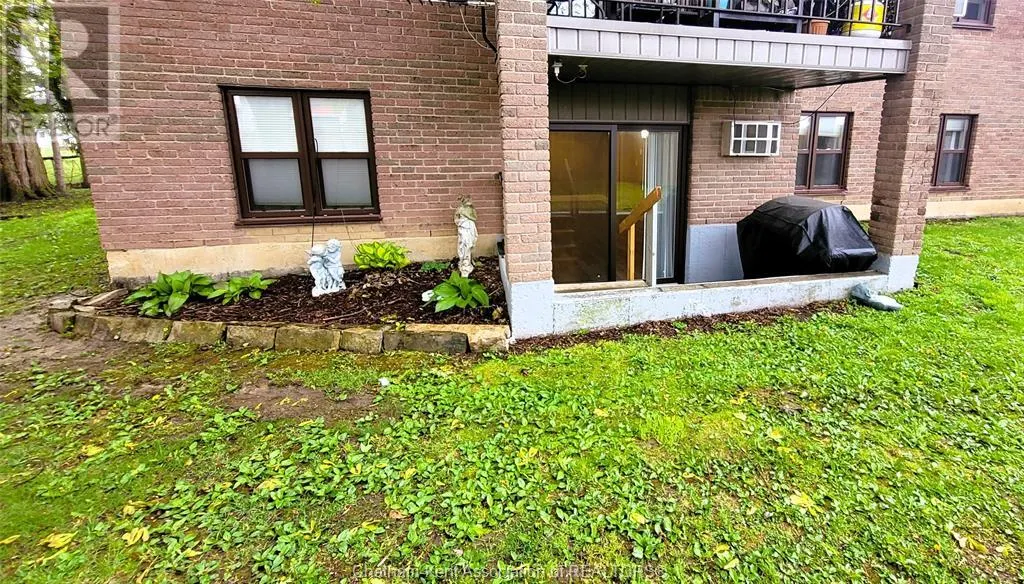 12 Montgomery DRIVE Unit# C102