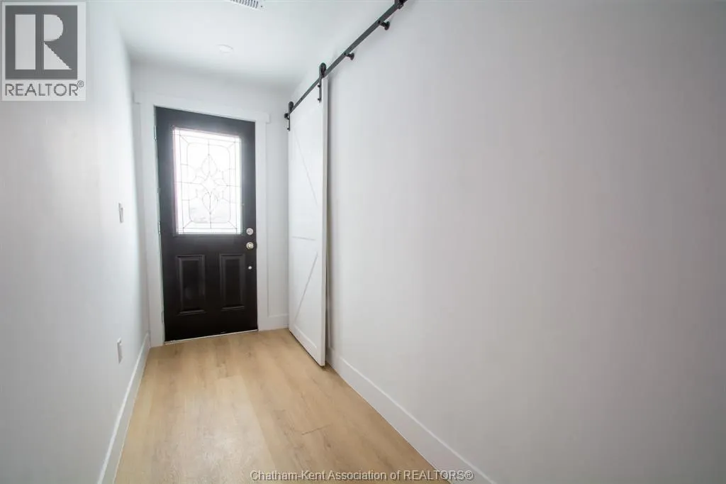 231 Hughes STREET