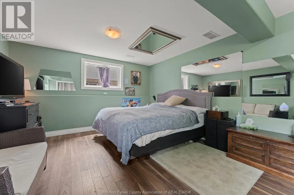 379 SELLICK DRIVE