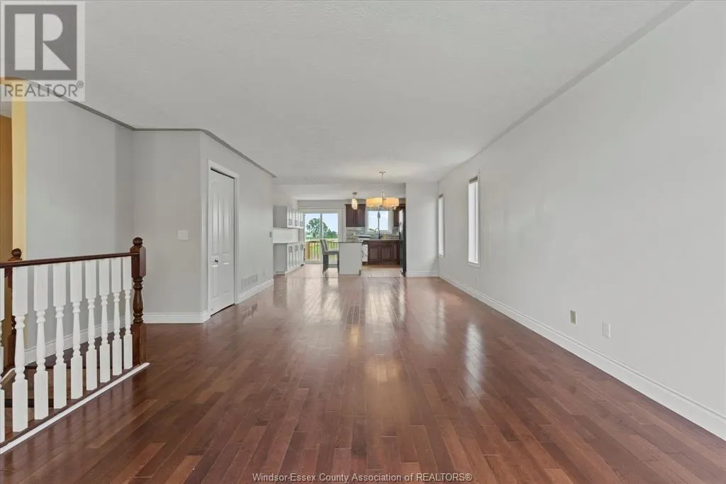 379 SELLICK DRIVE